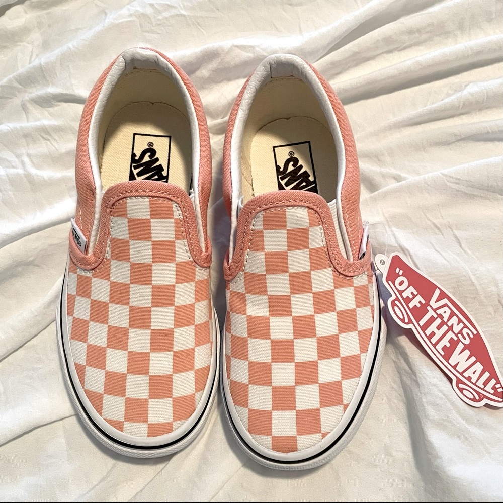 NWT Girls’ Pink Checkered Vans